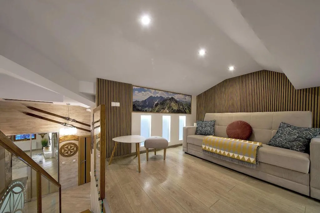 Room, ApartHotel Giewont, Krakow