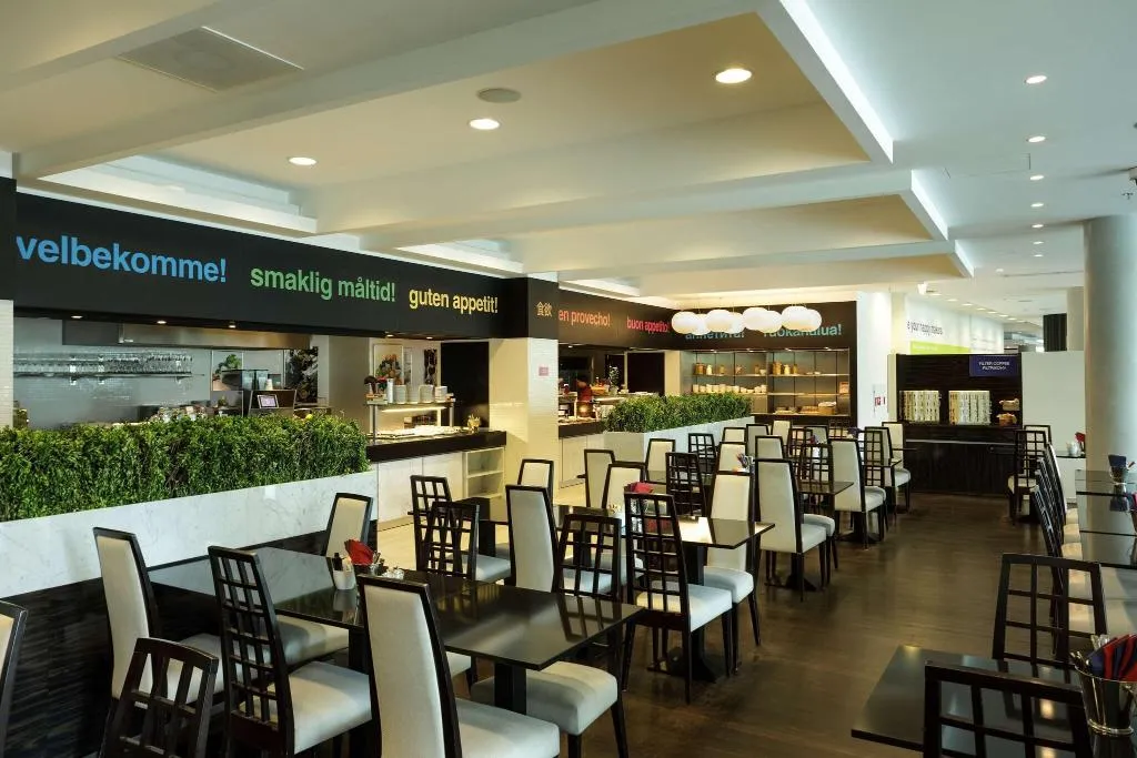 Restaurant, Park Inn by Radisson Meriton Conference&Spa Hotel, Tallinn