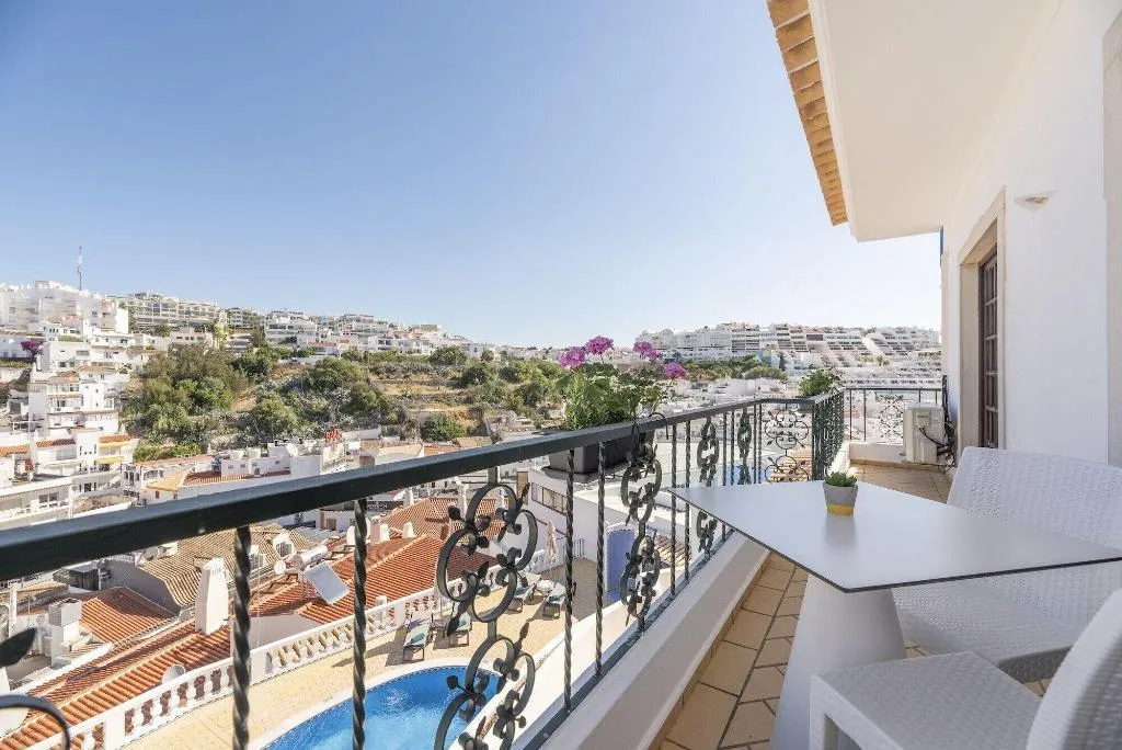 Restaurant, Bertolina Guest House, Algarve
