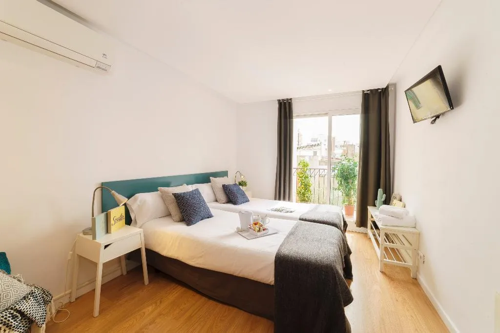 Room, House by pillow, Barcelona