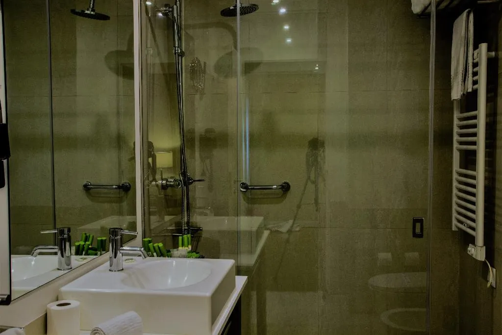 APARTMENT TWO BEDROOMS Room, Casas do Porto - Ribeira Apartments, Porto