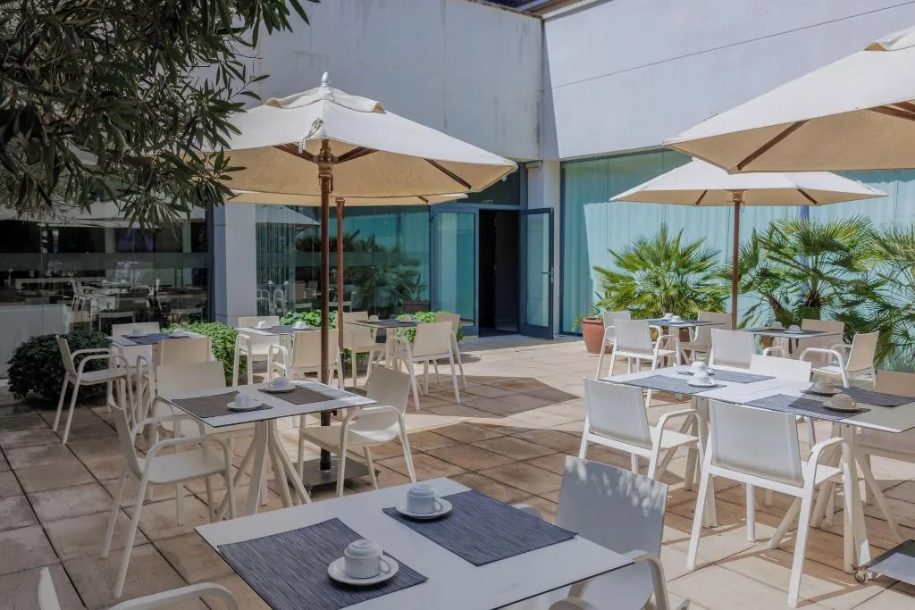 Terrace, Hotel Vilamari, Barcelona