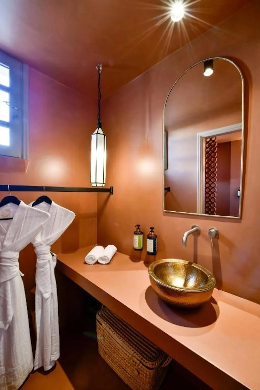 JUNIOR SUITE CAPACITY 4 Room, Terra Verde Oia By K&k, Santorini