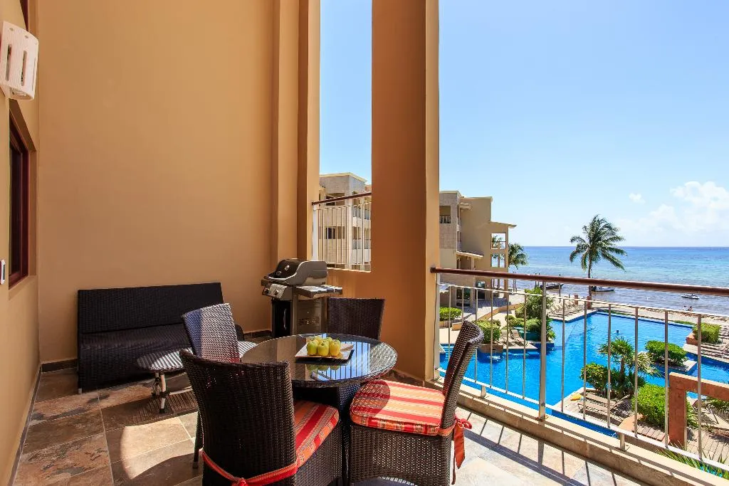 APARTMENT THREE BEDROOMS Room, El Faro Residences, Playa Del Carmen