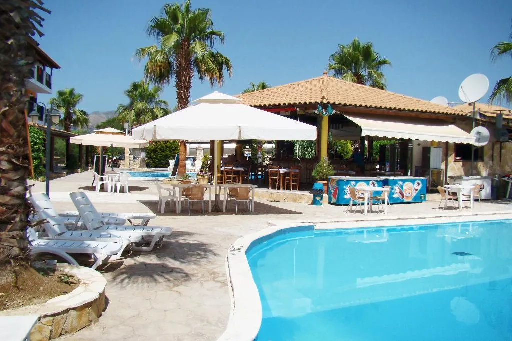 Bar, Apple Hotel, Zante