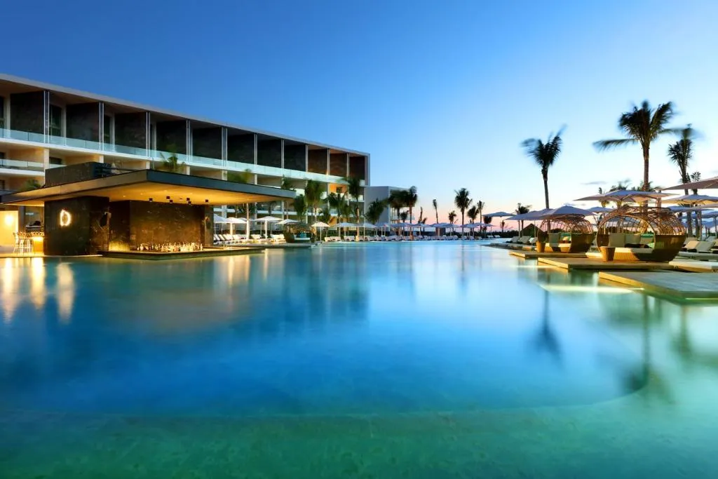 Pool, TRS Coral Hotel – Adults Only All Inclusive, Cancun Area