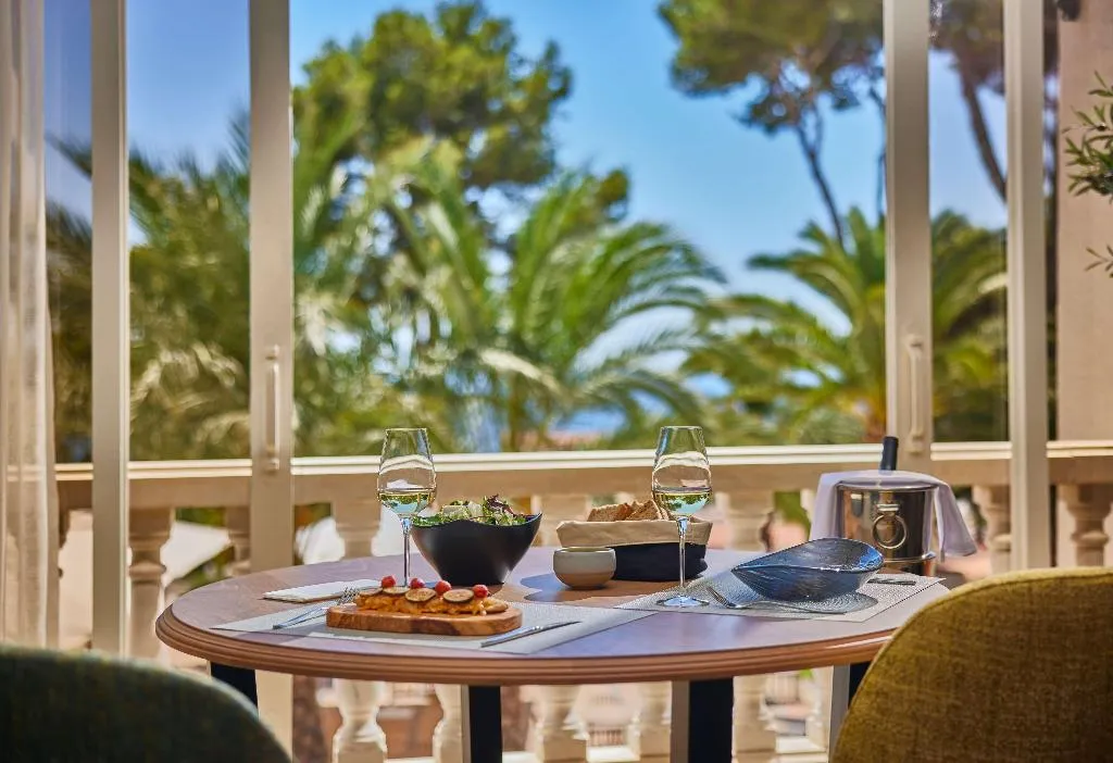 Restaurant, Hilton Mallorca Galatzo, Majorca