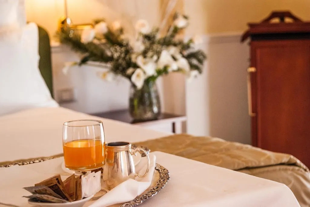 Room, Picciolo Etna Golf Resort & Spa, Curio Collection, Catania