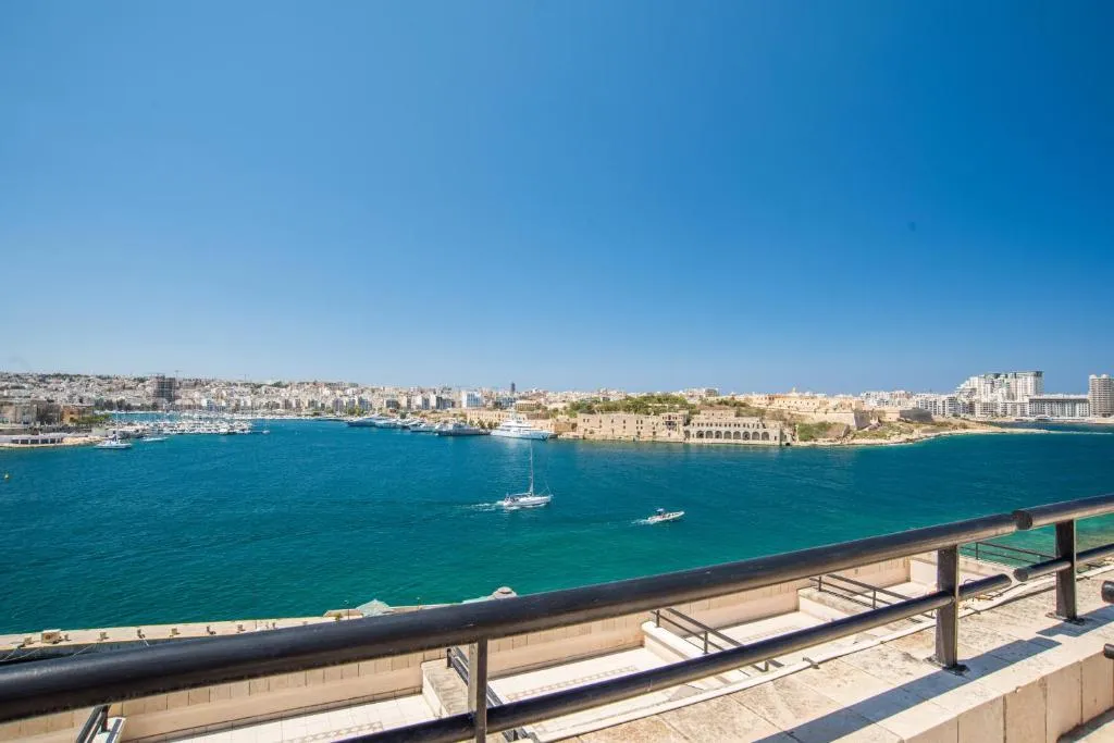 TRIPLE SEA VIEW WITH TERRACE Room, Grand Hotel Excelsior, Malta