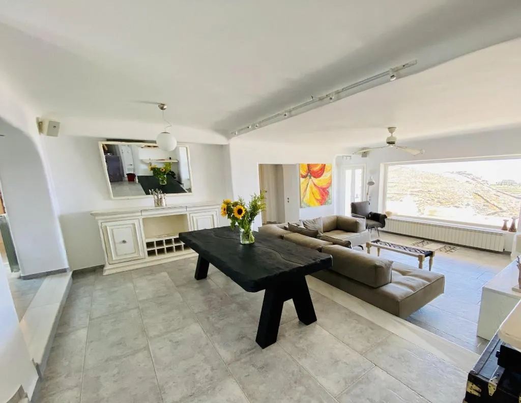 Room, Flaskos Suites, Mykonos