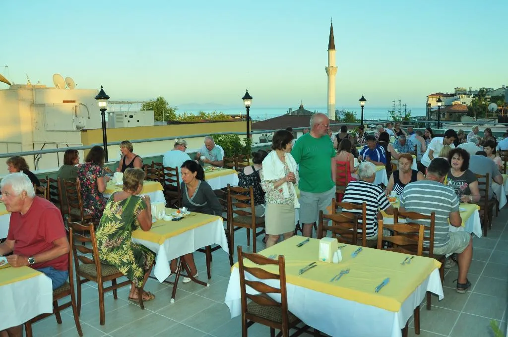 Terrace, Ergun Hotel, Antalya