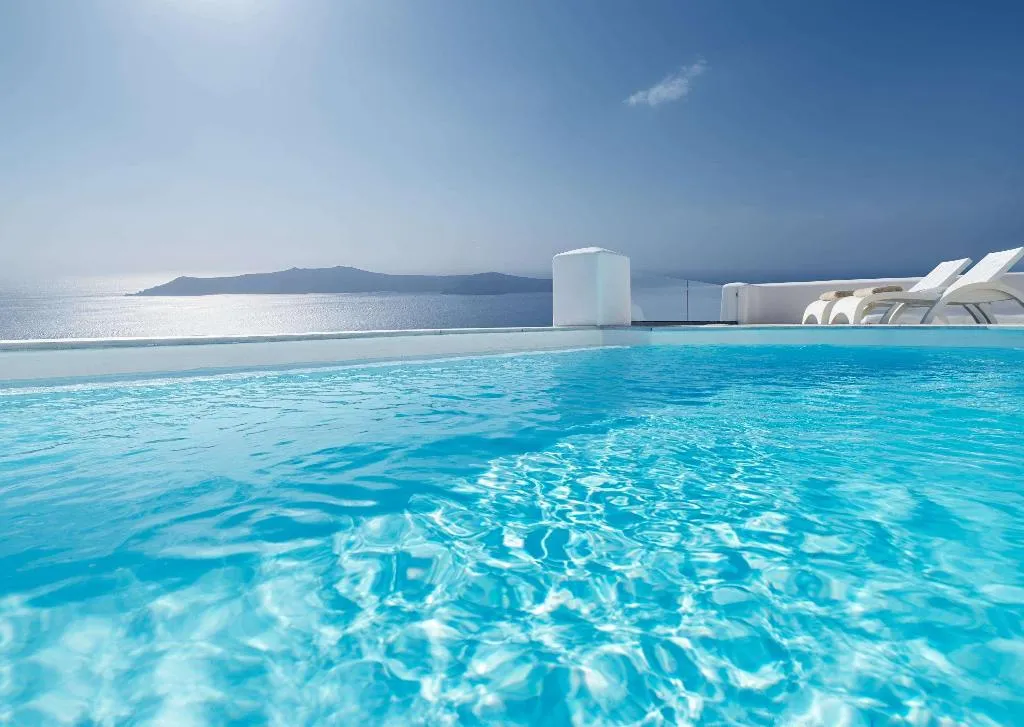 Pool, Tholos Resort, Santorini