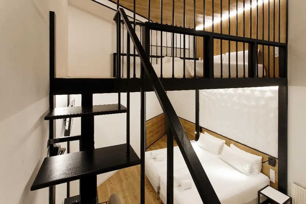 QUADRUPLE ECONOMY Room, Green House Hotel, Barcelona