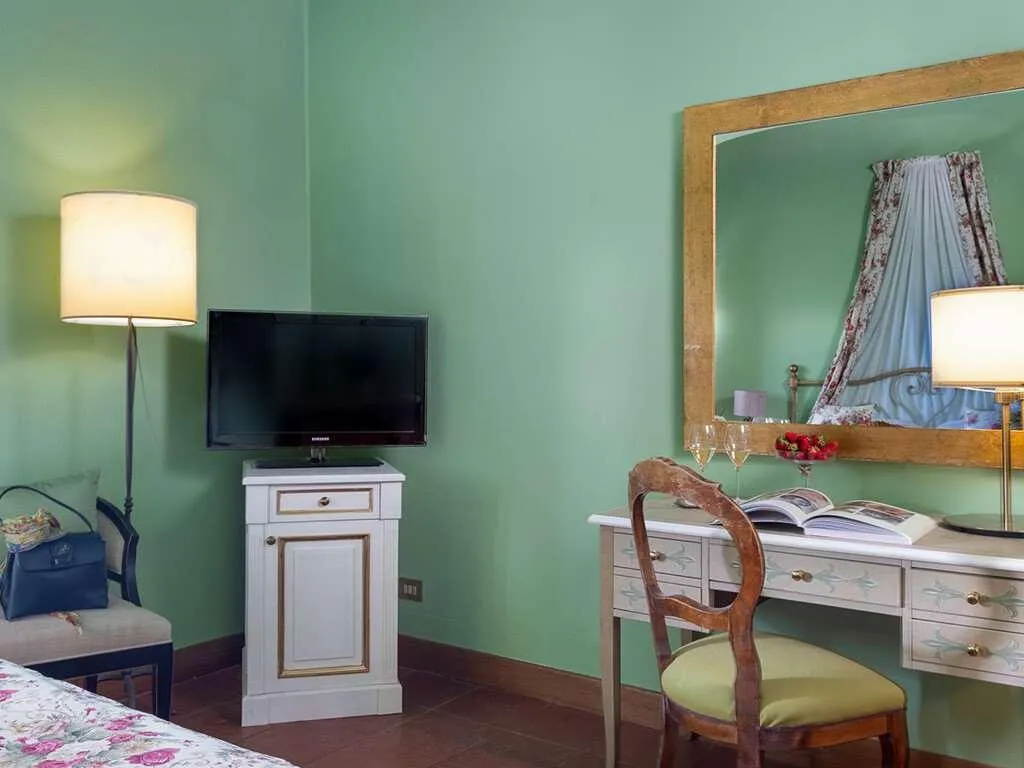 Room, Villa Pitiana, Florence
