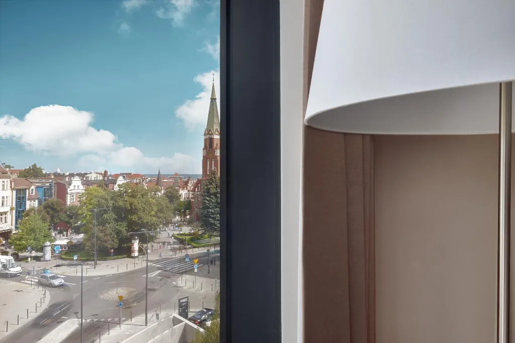 Room, Molo, Gdansk