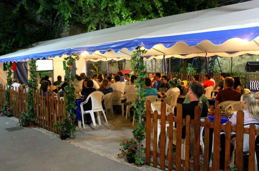 Restaurant, Villaggio Turistico Fiori D'Arancio, Naples