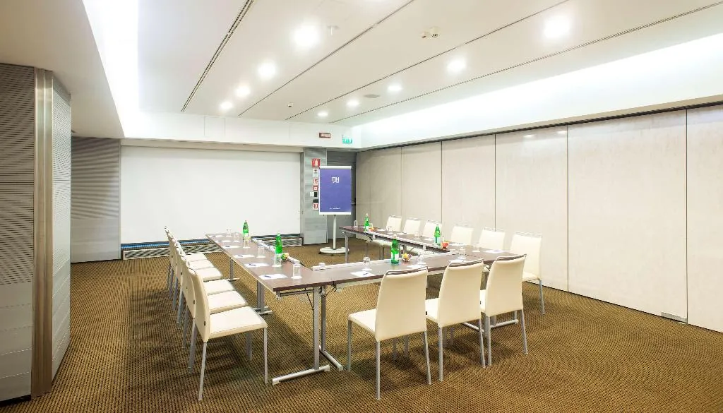Conferences, NH Milano 2, Milan