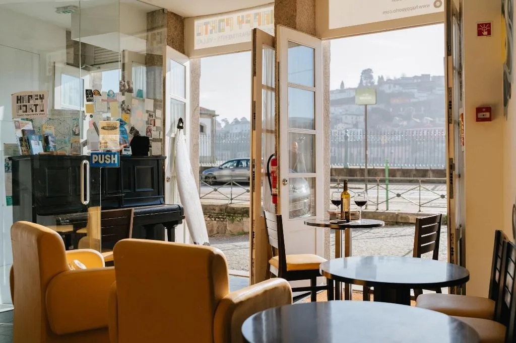 Bar, Happy Porto Hostel & Apartments, Porto