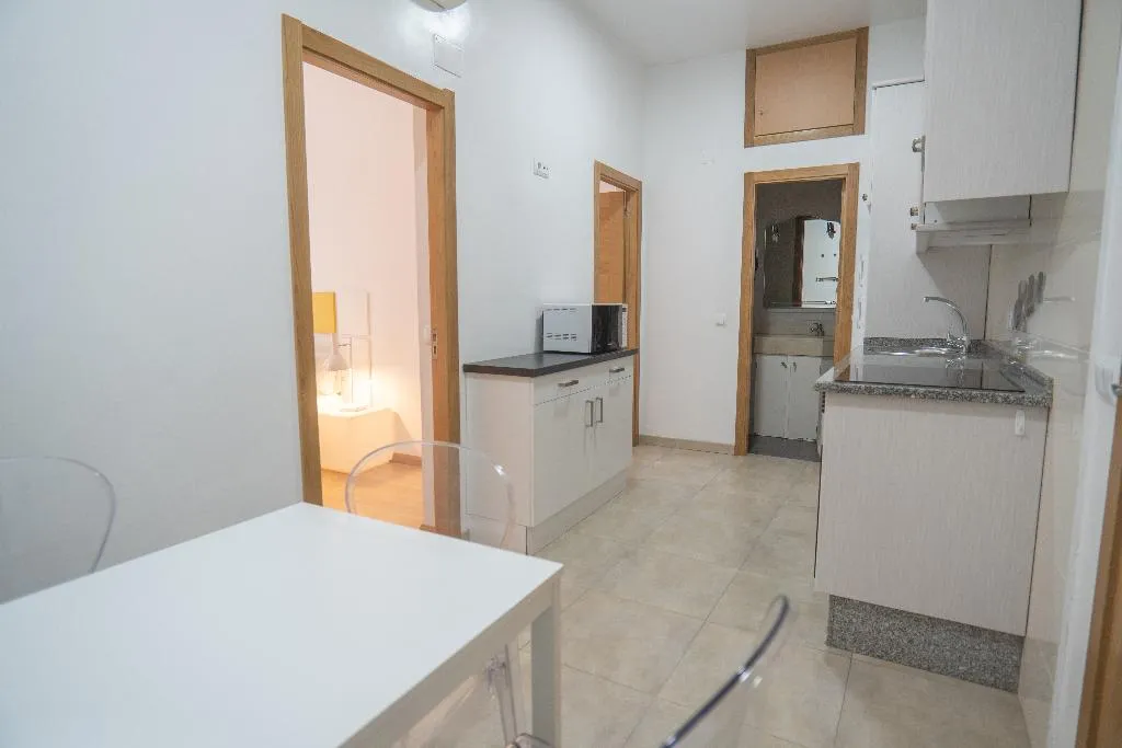 APARTMENT TWO BEDROOMS Room, Smartr Chueca, Madrid