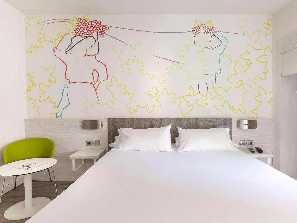 DOUBLE SINGLE USE STANDARD Room, Ibis Styles Madrid Prado, Madrid