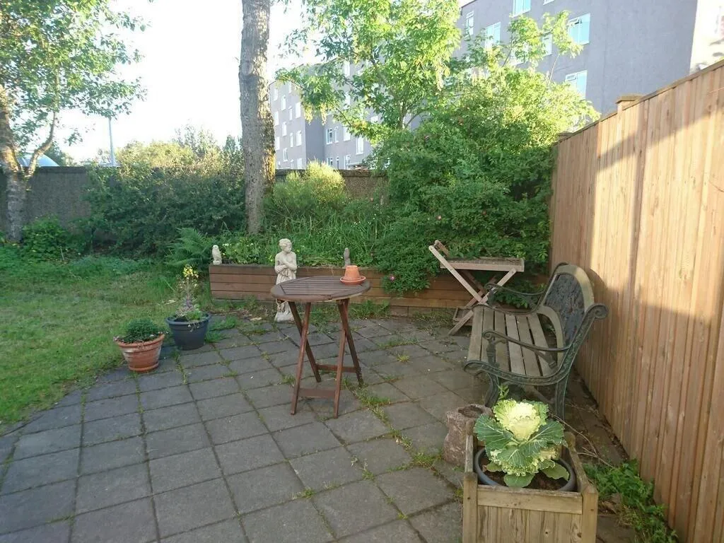 Terrace, Alba Guesthouse, Reykjavik