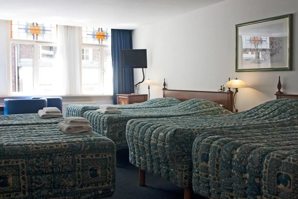 Room, Prins Hendrik, Amsterdam