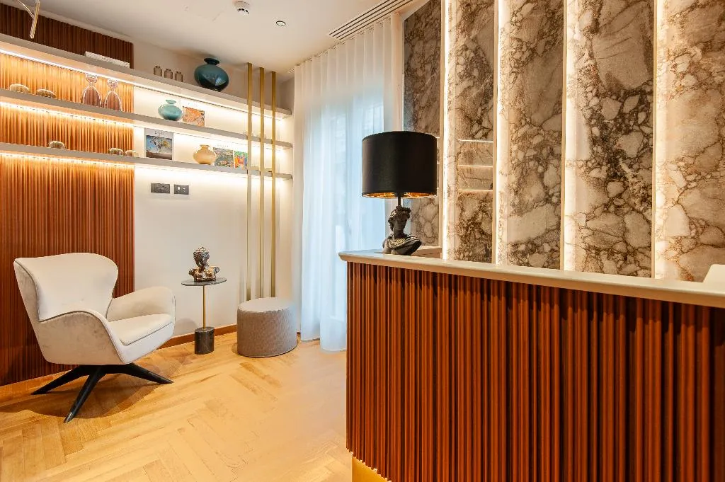 Lobby, Delle Nazioni, Rome