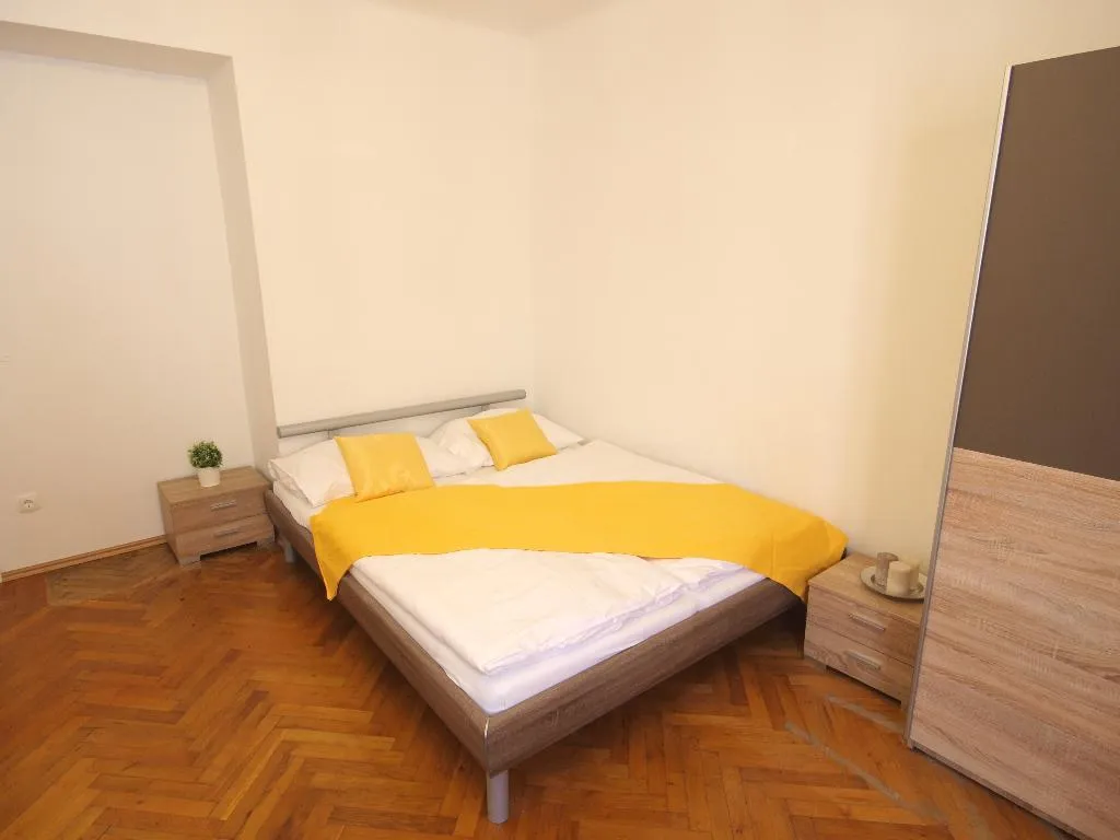 APARTMENT STANDARD Room, Checkvienna Kröllgasse, Vienna