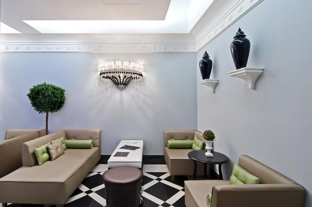Lobby, Lunetta Roma, Rome