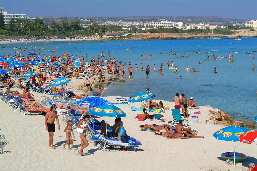 Beach, Nissiana Hotel and Bungalows, Cyprus