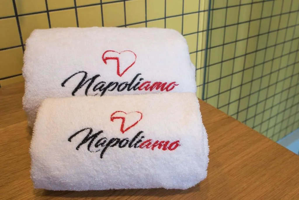 Room, Napoliamo Guest House, Naples