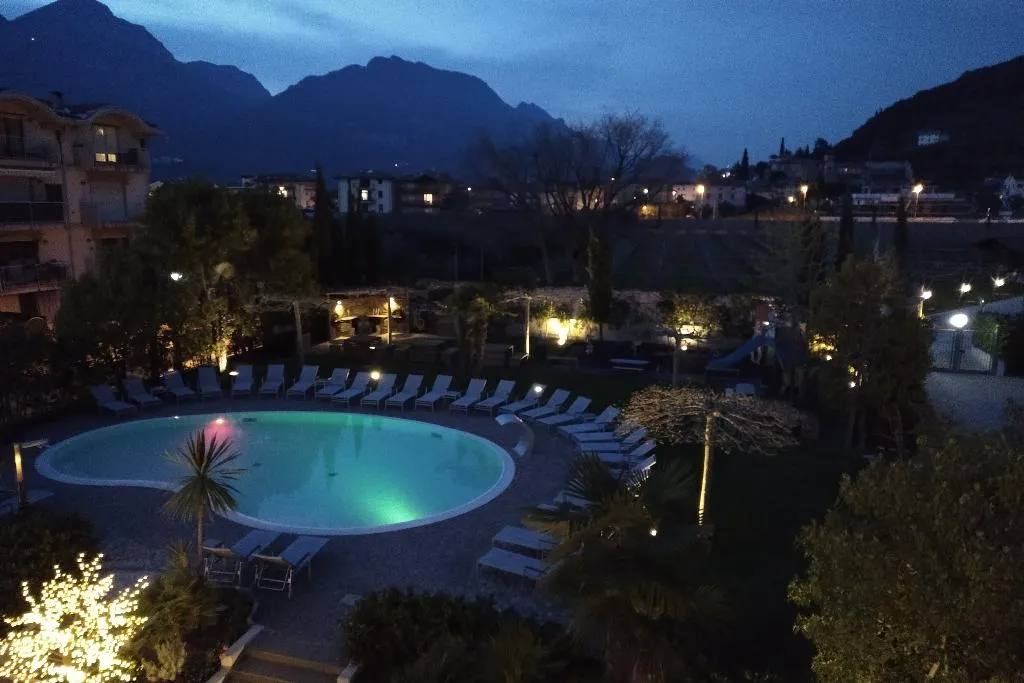 General view, 4 Limoni Apartment Resort, Milan