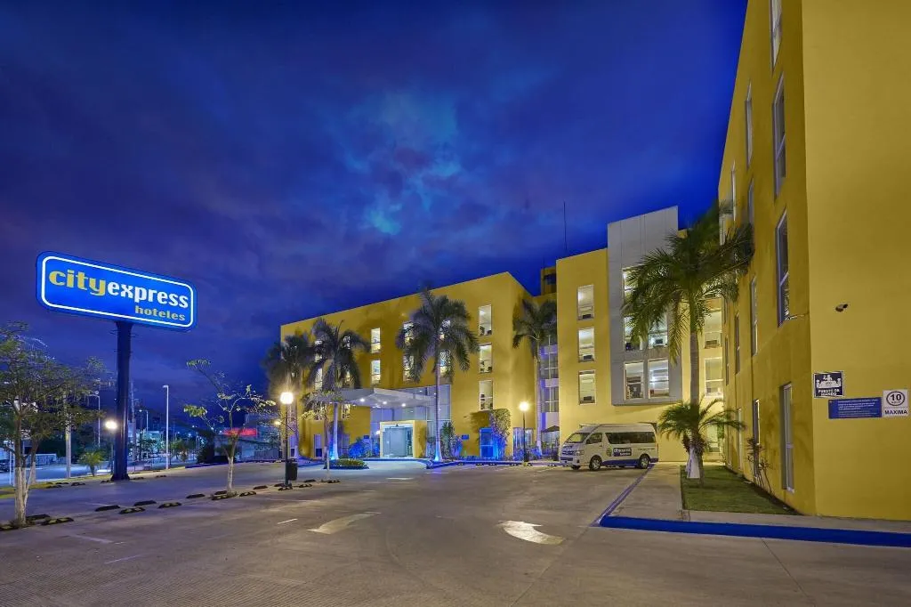 General view, City Express by Marriott Campeche, Cancun Area