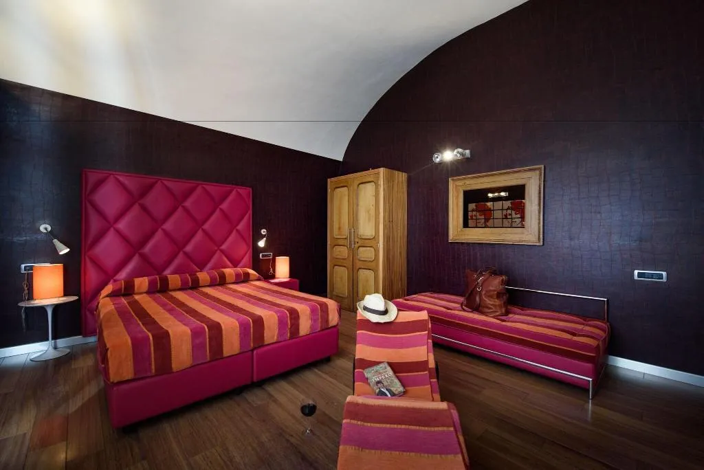 TRIPLE SUPERIOR OCEAN VIEW Room, Palazzo Ferraioli, Naples