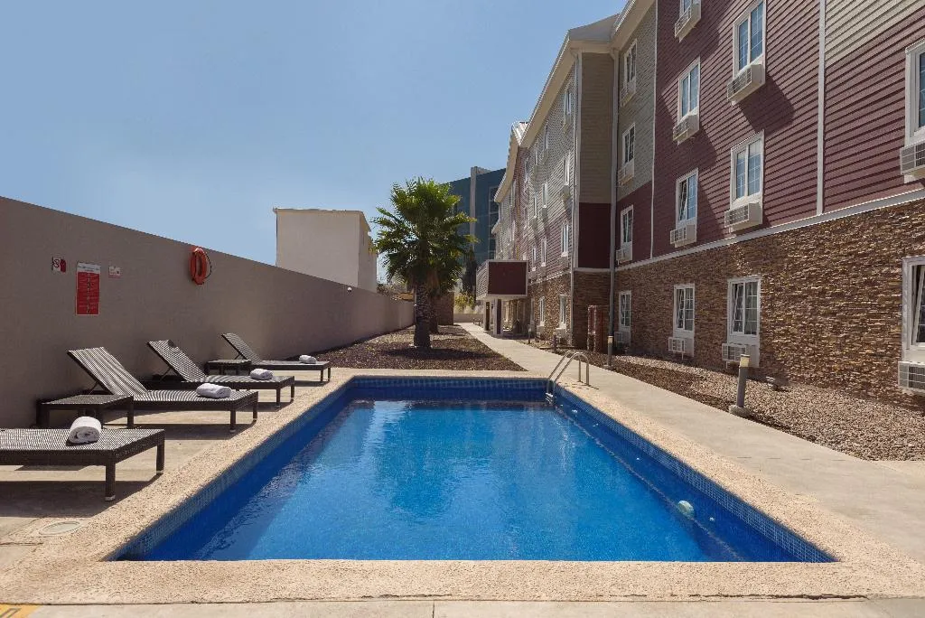 Pool, Extended Suites Cancun Cumbres, Cancun Area