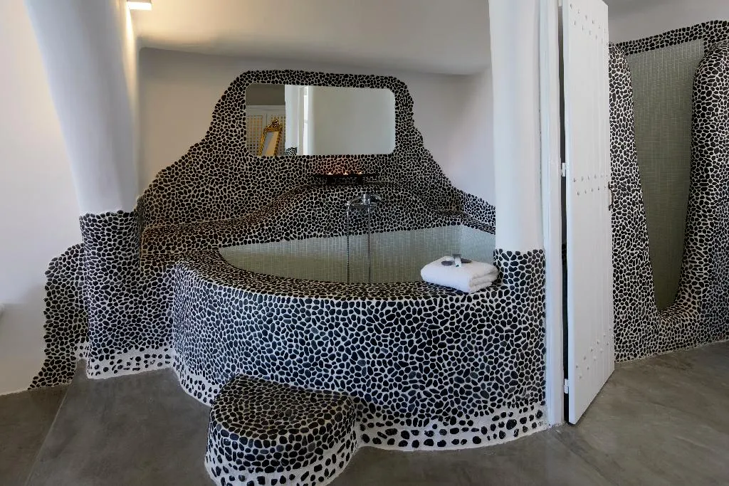 SUITE STANDARD Room, Suites of the Gods Cave Spa, Santorini
