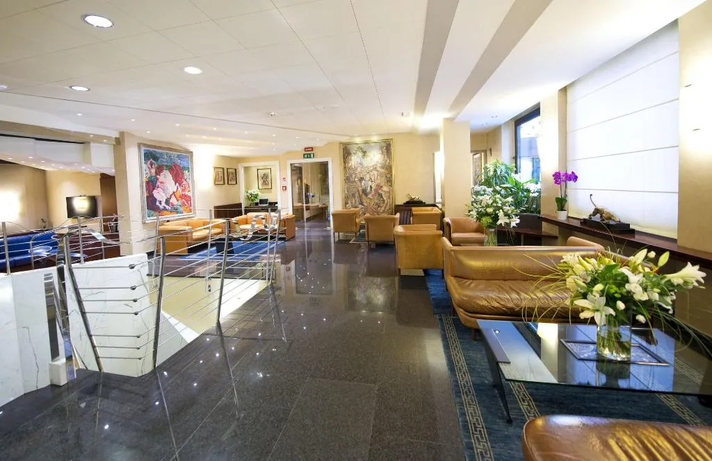 Lobby, D'Este, Milan