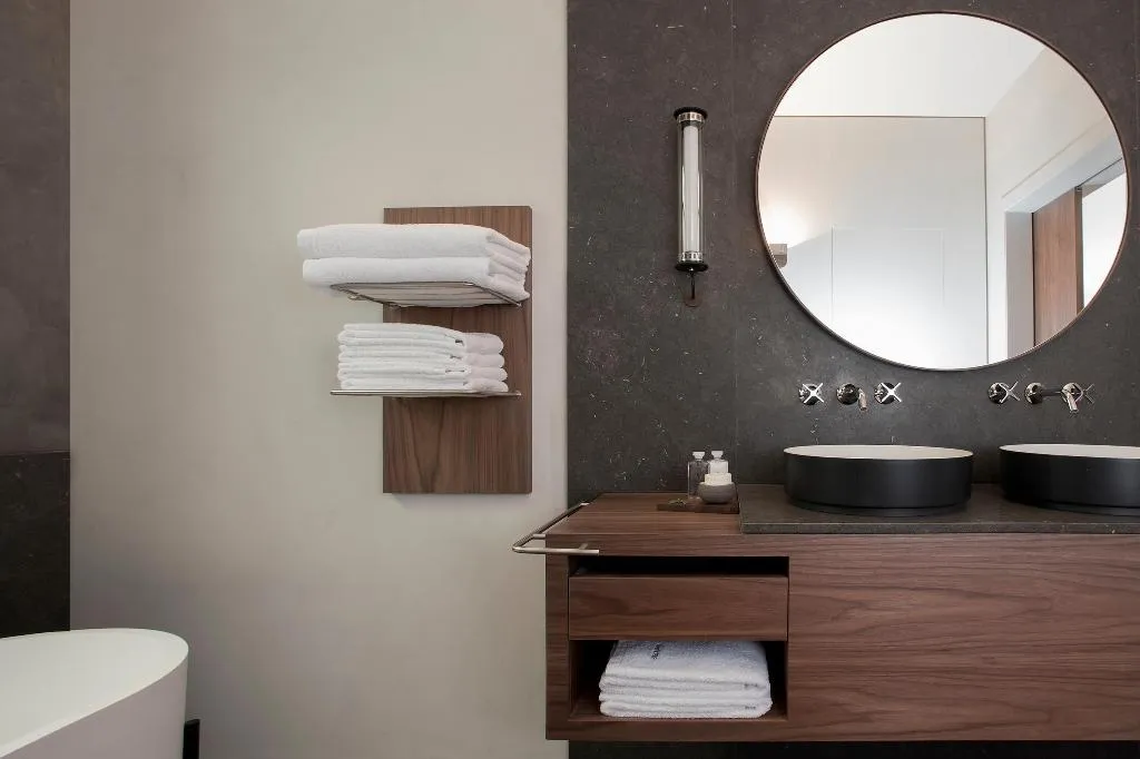 SUITE STANDARD Room, Alma Barcelona, Barcelona