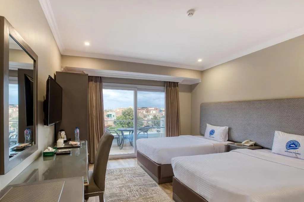 Room, Mamluk Pyramids Hotel, Cairo