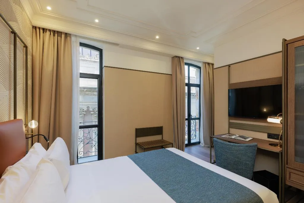 Double or Twin SUPERIOR Room, Hotel Medinaceli 4*S, Barcelona
