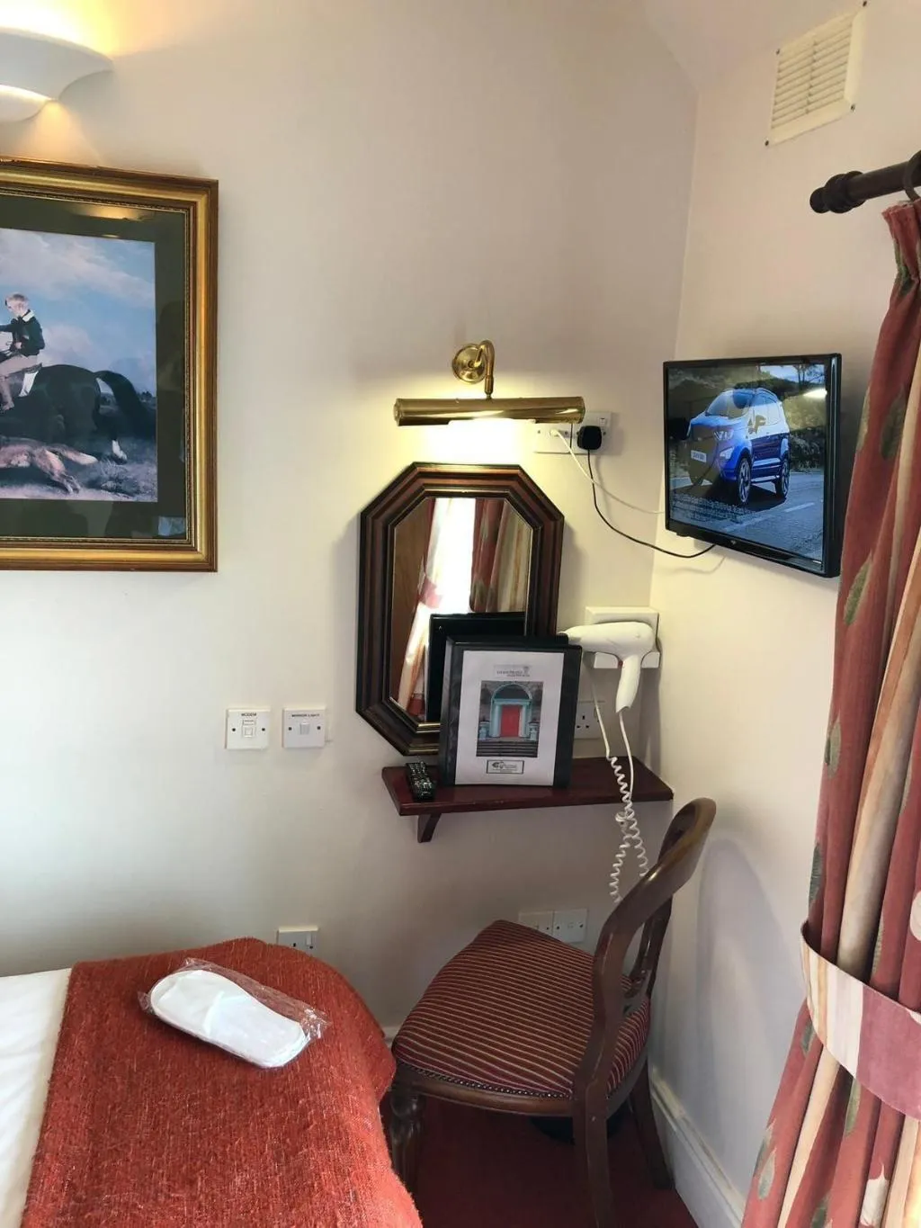 Room, Leeson Bridge Guesthouse, Dublin