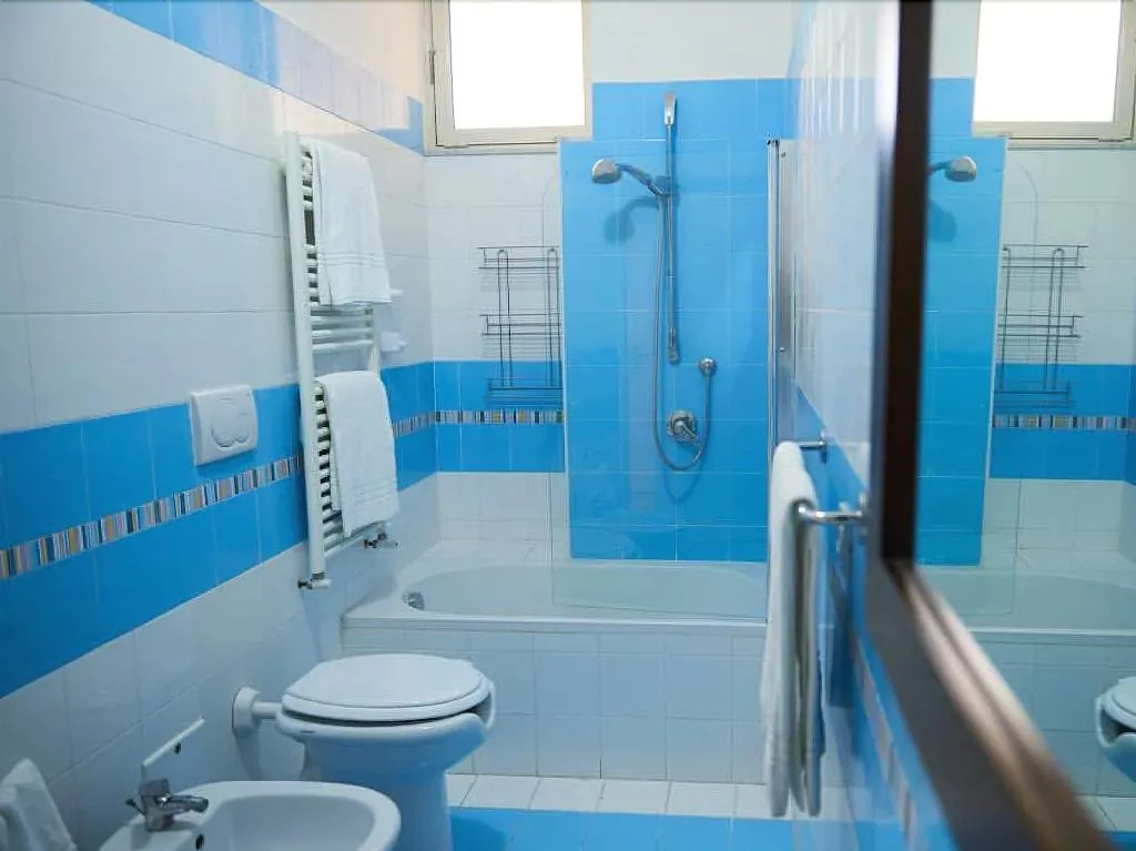 Room, L Anfiteatro Di Pompei B B, Naples