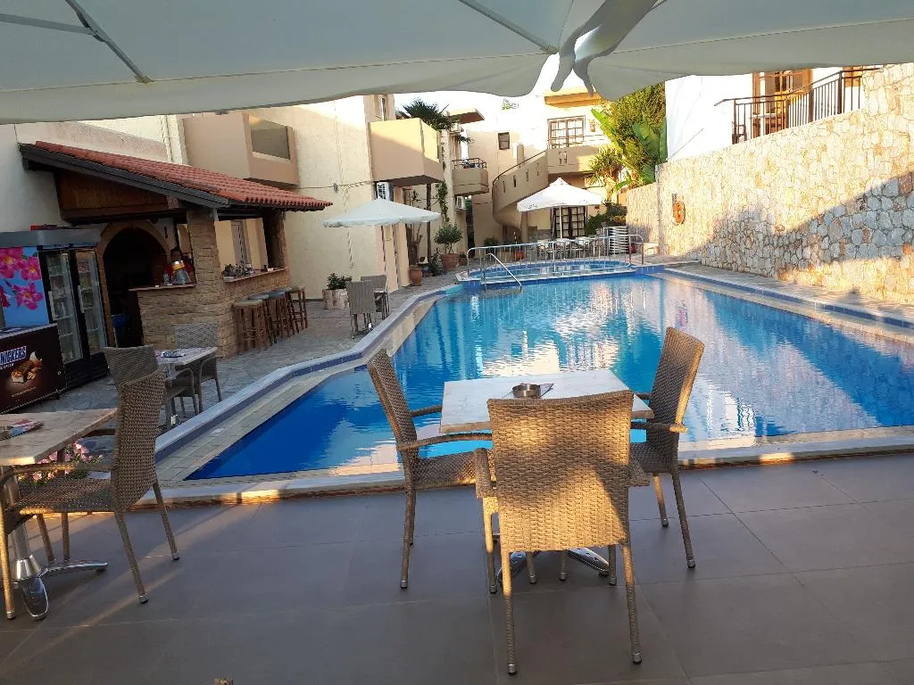 Pool, Lola Apartments, Crete