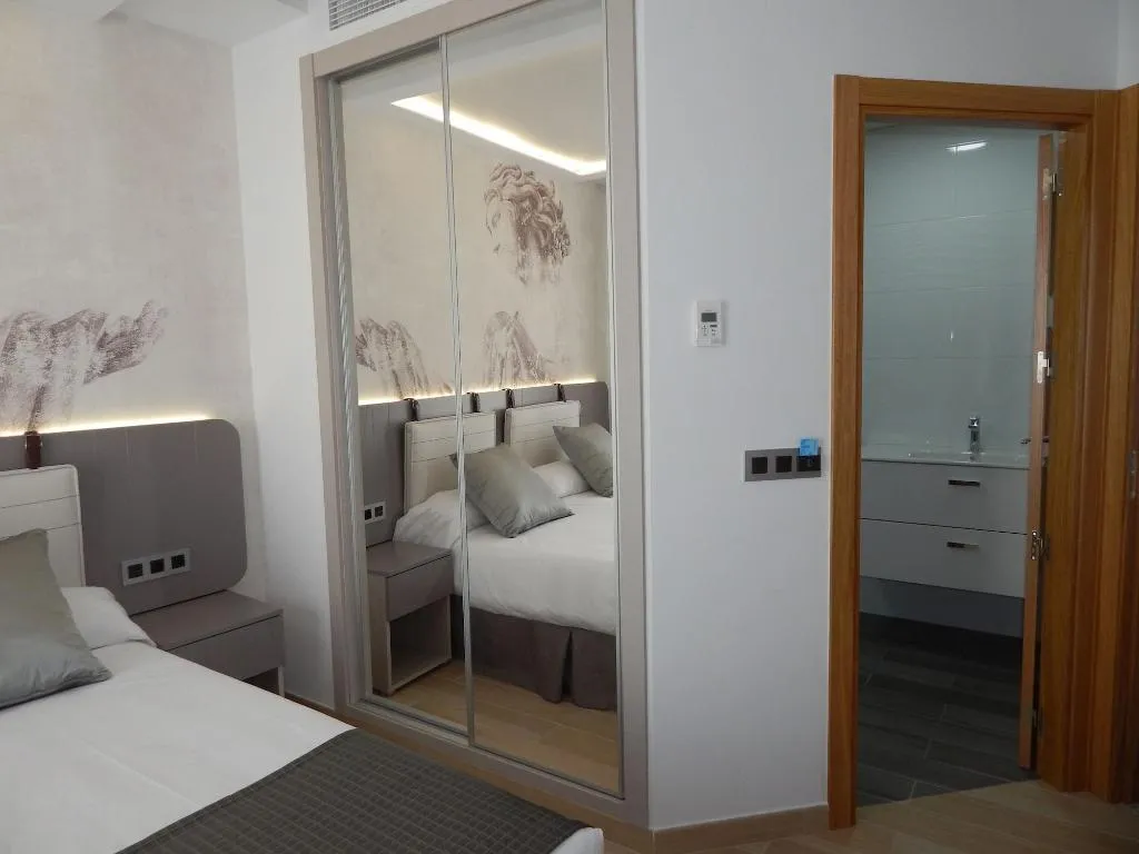 Room, Hostal Doña Carmen, Costa Del Sol