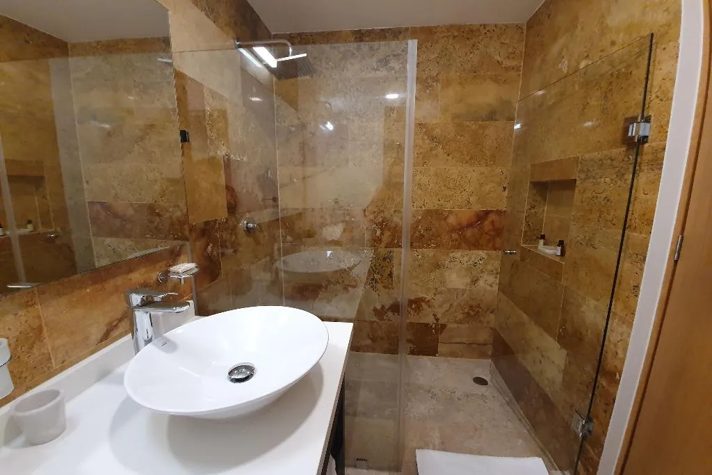 DOUBLE DELUXE Room, The Shore At 46th, Playa Del Carmen