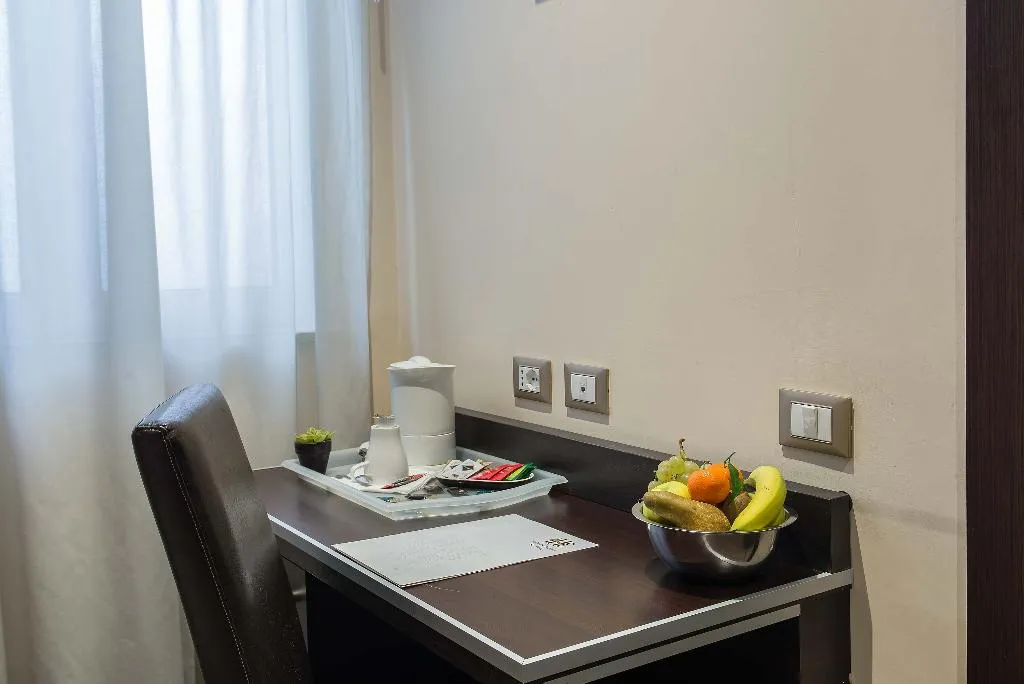 DOUBLE SINGLE USE STANDARD Room, Catone District Hotel, Rome