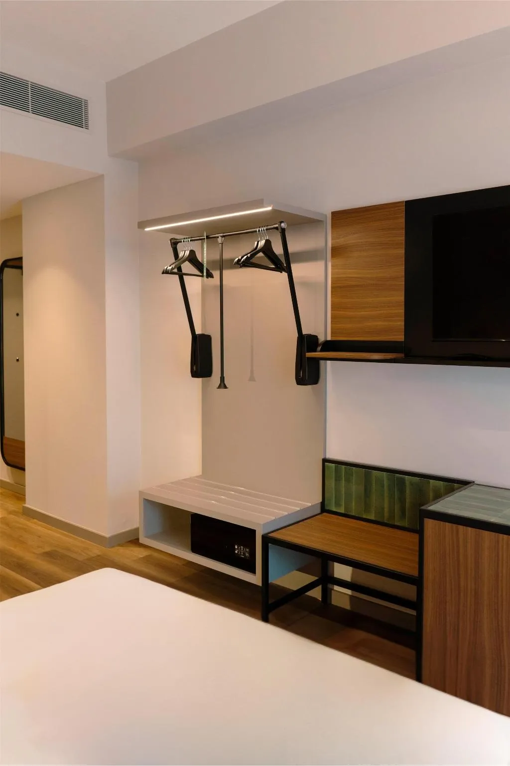 DOUBLE Accessible KING SIZE BED Room, Picciolo Etna Golf Resort & Spa, Curio Collection, Catania