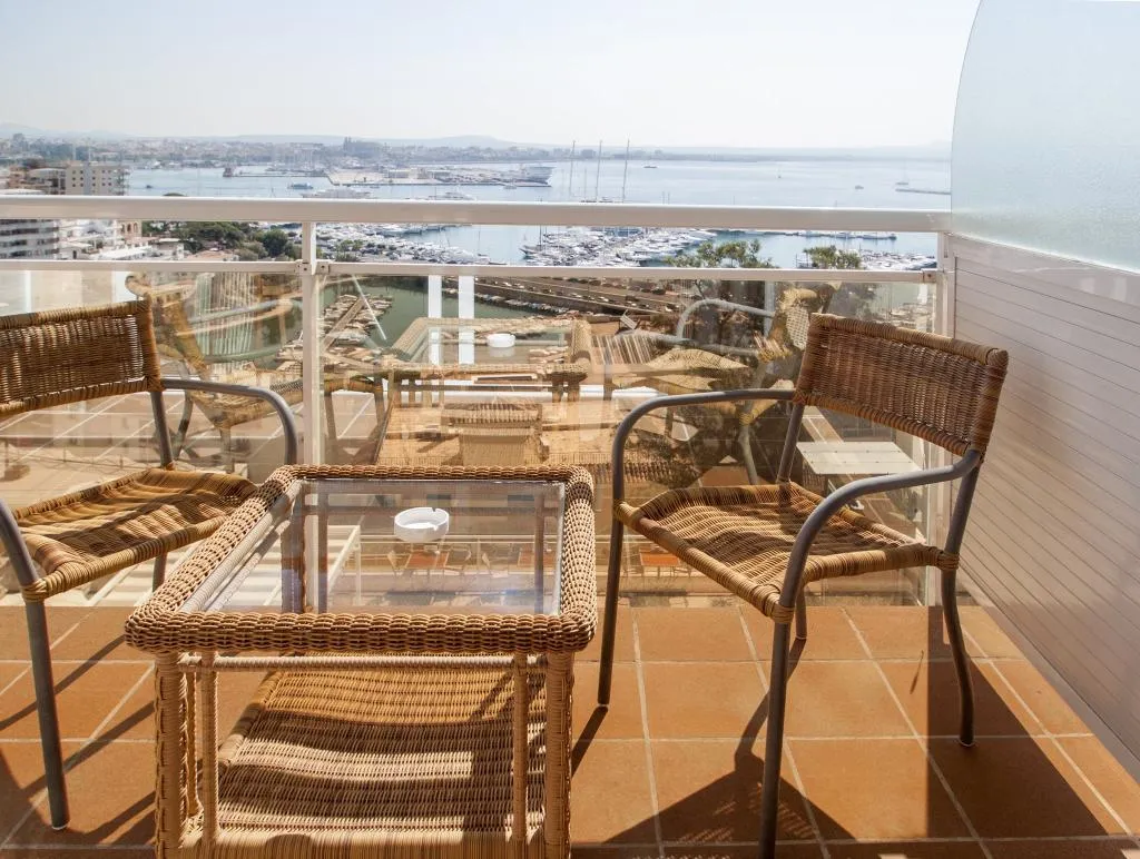DOUBLE SINGLE USE SEA VIEW Room, Catalonia Majorica, Majorca