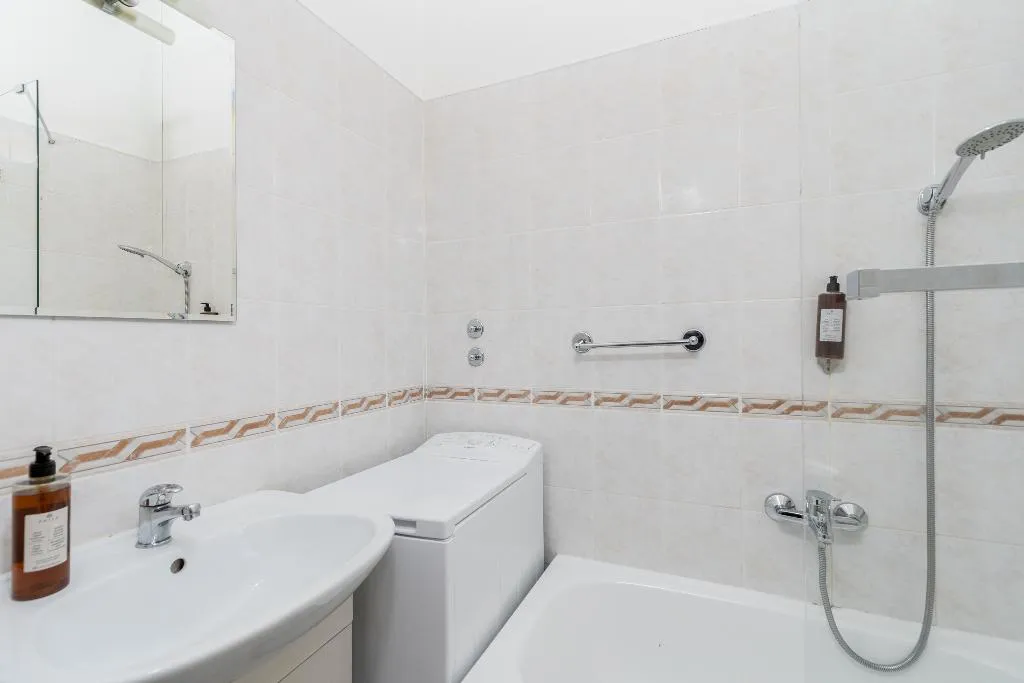 STUDIO TWO BEDROOMS Room, Erasmus Student Apartments - Krakow Old Town, Krakow