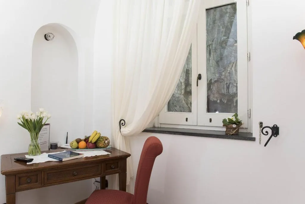 Room, Hotel Villa Annalara, Naples